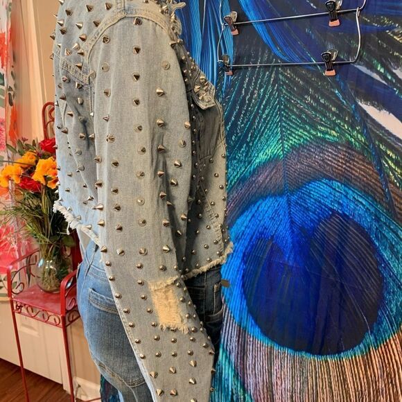 Women’s Blue Jean Riveted Studs & Spikes Denim Jacket - Picture 16 of 17